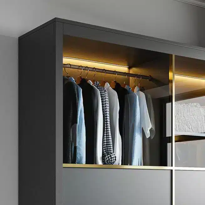 أثاث مودرن بتفصيل حسب الطلب من هومـي – خزائن مودرن- غرفة نوم فندقية